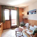 2p Au Centre Avec Parking Proche Des Pistes Pour 4 Pers - Fr-1-572-65 Appartement Les Carroz d'Arâches